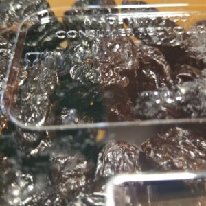1 lb Prunes