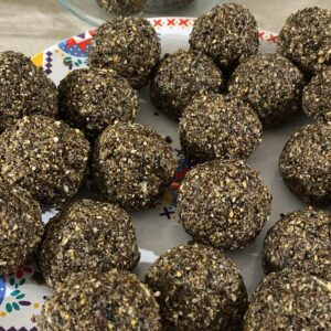 12 Flex seed nuts Laddo