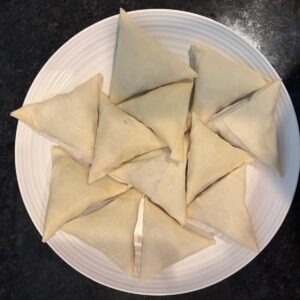 12 Frozen Beef Samosa