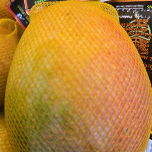 Tree Ripe big sweet mangoes 6  mangoes